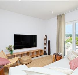 4 Bedroom villa with pool in Mlini, Sleeps 8